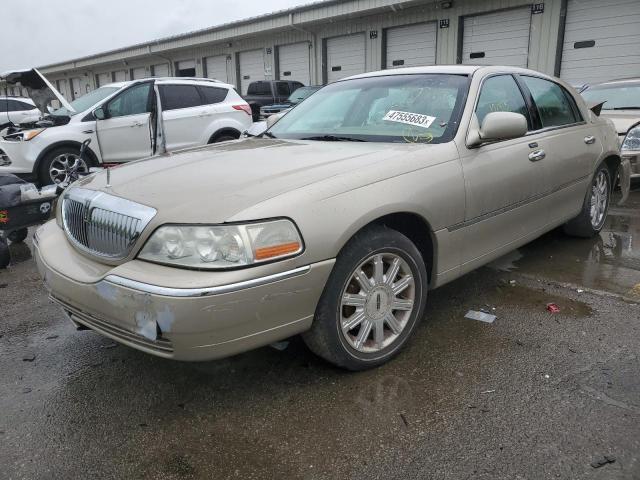 2007 Lincoln Town Car Signature