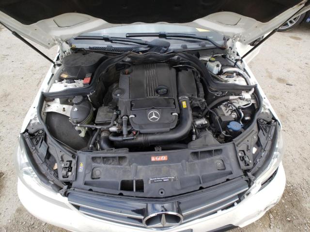 WDDGJ4HB0EG278636 Mercedes-Benz C 250