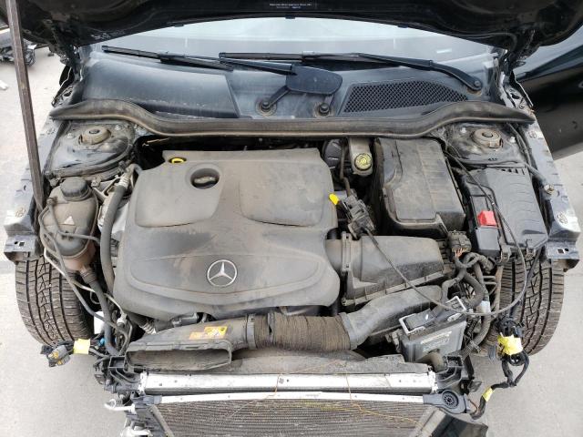 WDDSJ4GB5JN586757 Mercedes-Benz CLA 250 4MATIC