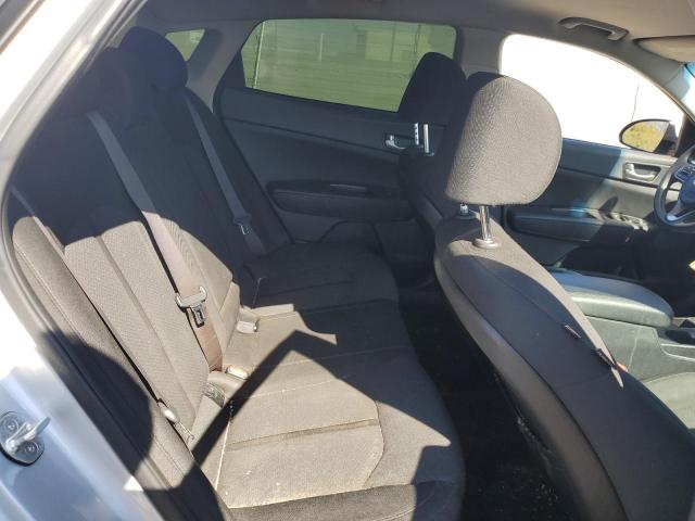 KNAGT4L37H5155630 KIA Optima Lx