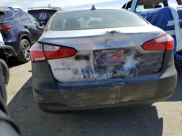 KNAFX4A61F5383228 KIA FORTE LX