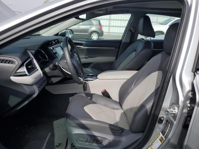 2018 TOYOTA CAMRY 4D 2 - 4T1B11HK5JU091581