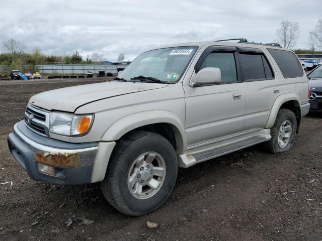 2000 Toyota 4Runner SR5