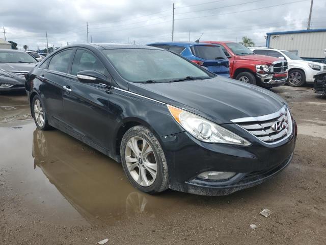 VIN: 5NPEC4AC4CH452375 Auction: COPART Lot: 48963123 Location: FL - TAMPA SOUTH 5NPEC4AC4CH452375 HYUNDAI SONATA 2012 BLACK Photo 4