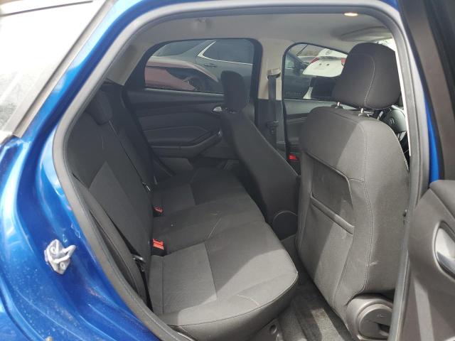 1FADP3K23JL217111 Ford FOCUS SE