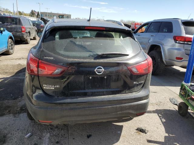 JN1BJ1CR1HW125168 Nissan Rogue Sport S
