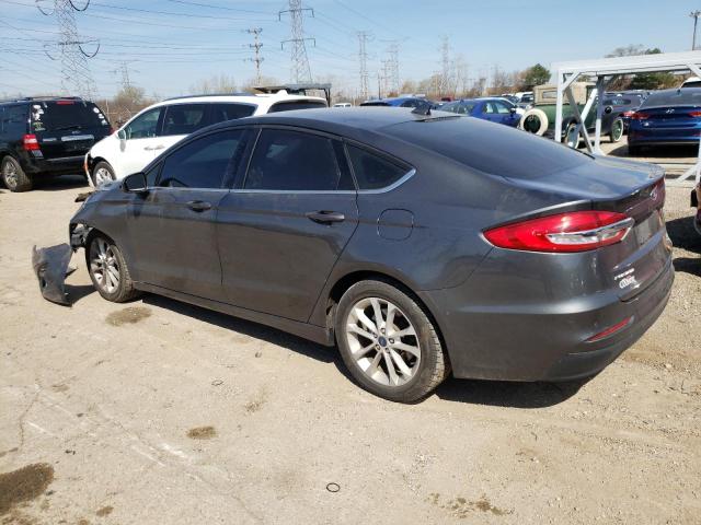 3FA6P0HD3KR281653 Ford Fusion SE 2