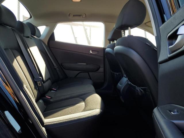 5XXGT4L11GG027945 KIA Optima Lx