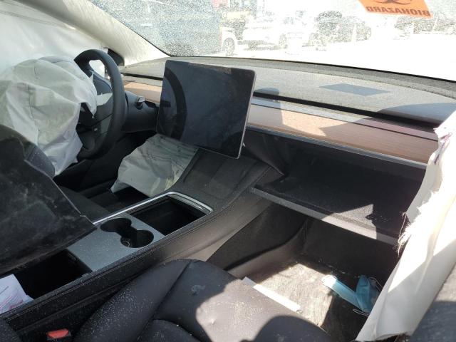5YJ3E1EB8NF122290 Tesla MODEL 3