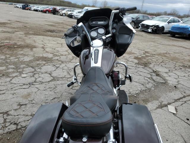 2011 HARLEY-DAVIDSON FLTRU 1HD1KGM16BB623512