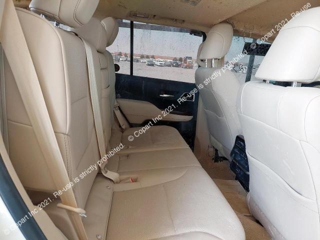 JTMABBBJ4N4037861 Auction: COPART UAE Lot: 49055543 Location: DUBAI INDUSTRIAL CITY - DUBAI JTMABBBJ4N4037861 TOYOTA L-CRUISER 2022 WHITE Photo 6