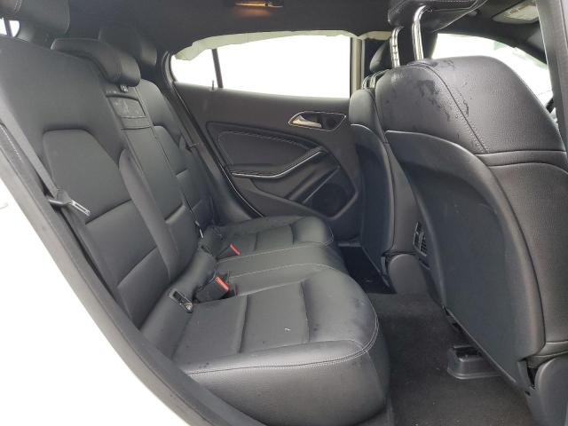 2017 MERCEDES-BENZ GLA 250 - WDCTG4EB6HJ350744