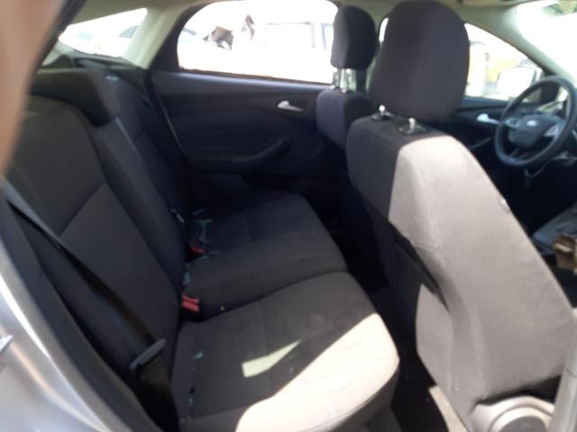 1FADP3M28HL324825 Ford FOCUS SEL