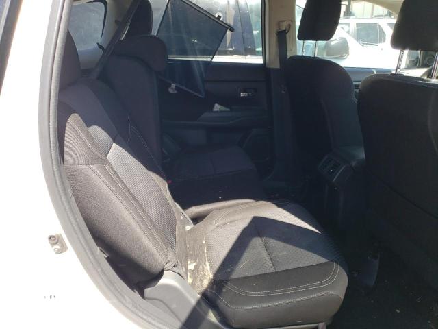 JA4AD2A3XLZ016181 Mitsubishi Outlander Es