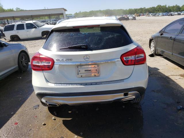 WDCTG4EB5GJ235132 Mercedes-Benz GLA 250