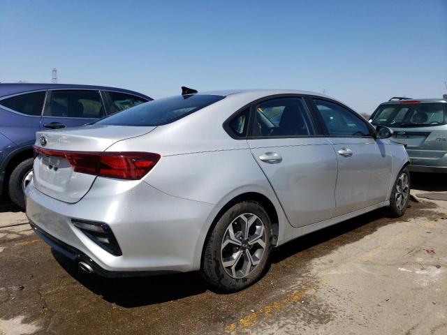 3KPF24AD6ME383291 KIA FORTE FE
