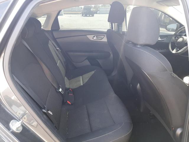 3KPF24AD9KE109497 KIA FORTE FE
