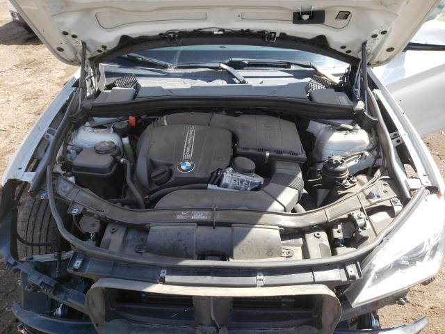 2015 BMW X1 XDRIVE3 WBAVM5C54FVV95054