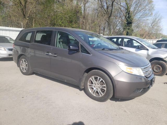 VIN 5FNRL5H65DB003066 2013 HONDA ODYSSEY no.4