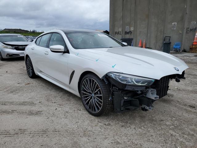 VIN WBAGV8C09NCG94008 2022 BMW 8 Series, M850XI no.4