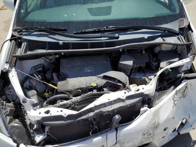 5TDYK3DC1FS658953 2015 TOYOTA SIENNA, photo no. 12