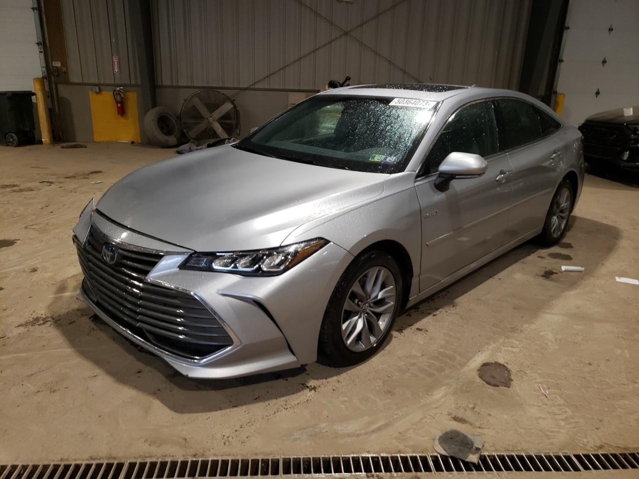 Toyota Avalon 2020