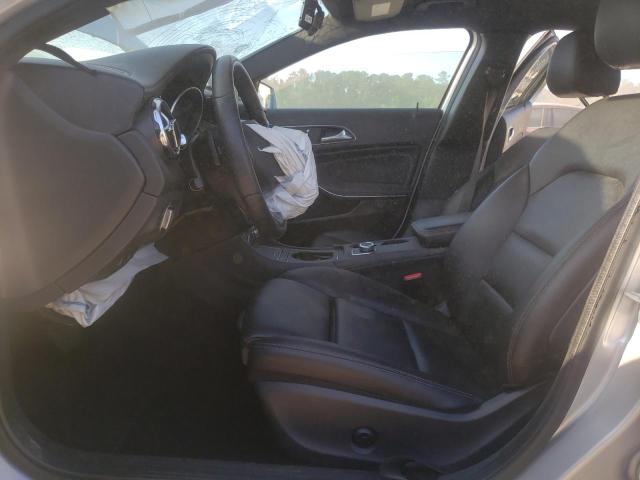 2019 MERCEDES-BENZ GLA 250 - WDCTG4EB8KJ580390