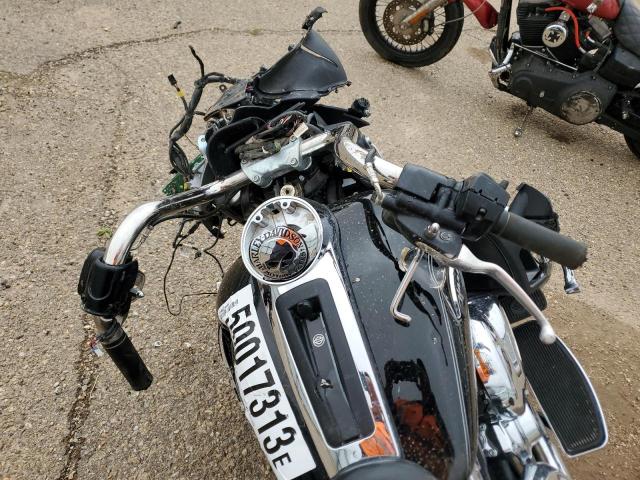 2016 HARLEY-DAVIDSON FLTRU 1HD1KGL14GB604739