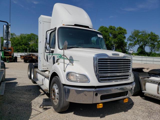 Salvage trucks for sale at Wilmer, TX auction: 2013 Freightliner M2 112 Medium Duty