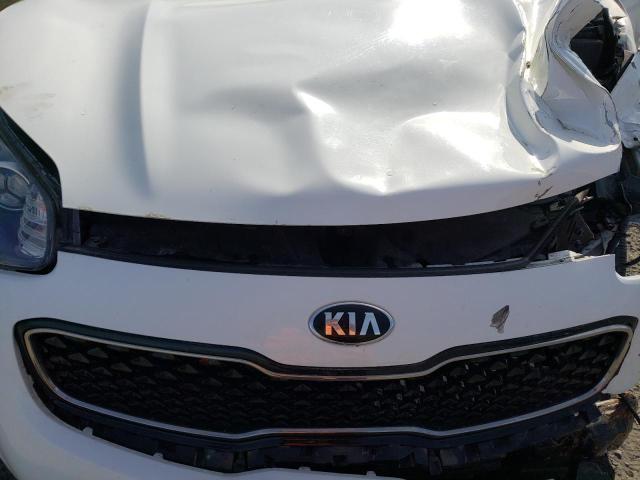 KNDPMCAC4H7219771 KIA Sportage Lx