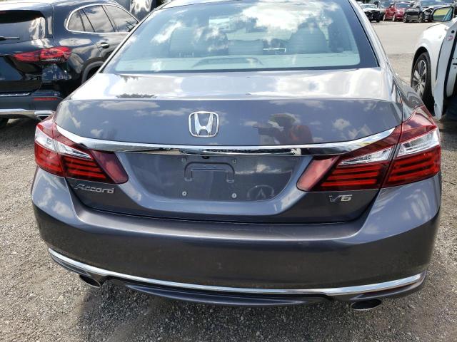 2017 HONDA 1100 VT - 1HGCR3F85HA025520