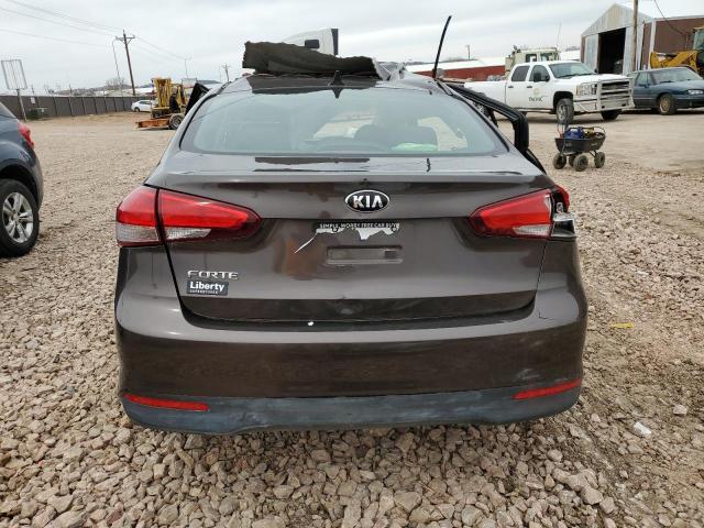 3KPFK4A75HE028676 KIA FORTE LX