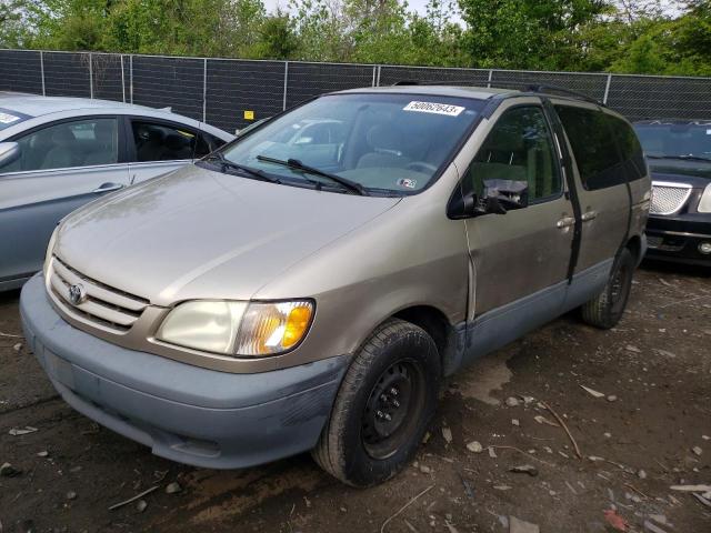 2003 Toyota Sienna LE