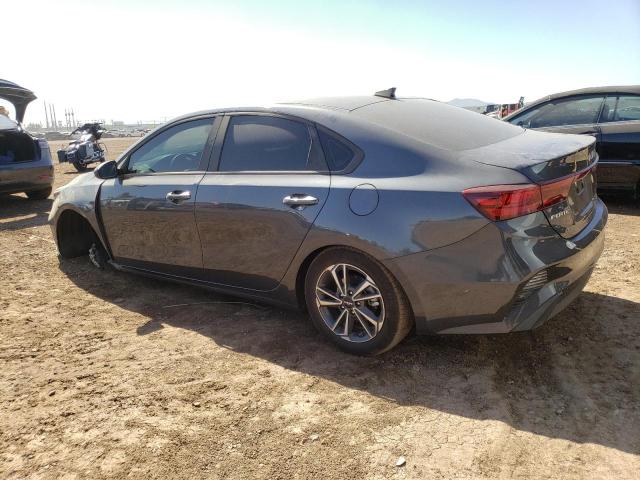 3KPF24AD2PE571505 KIA FORTE LX