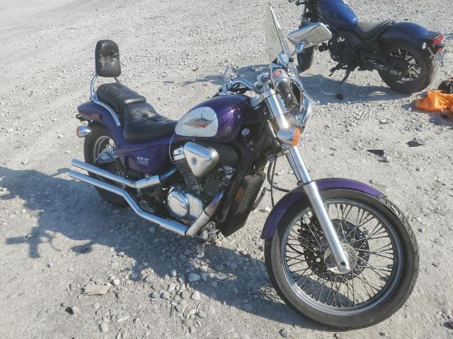 Salvage motorcycles for sale at Cahokia Heights, IL auction: 1996 Honda VT600 CD