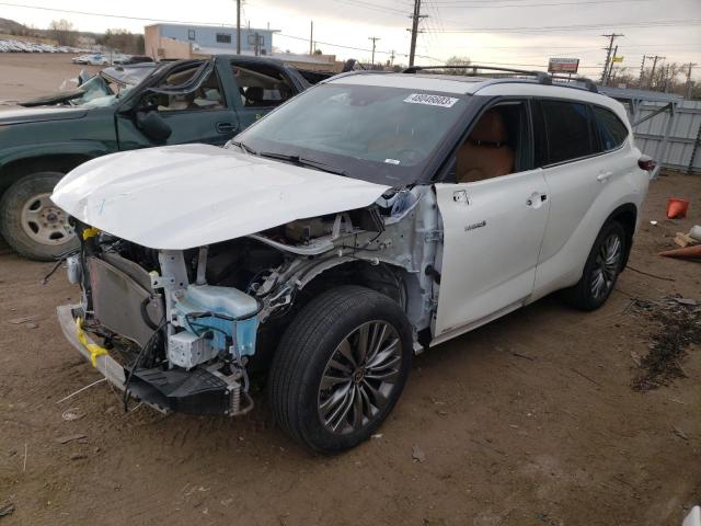 2021 Toyota Highlander Hybrid Platinum