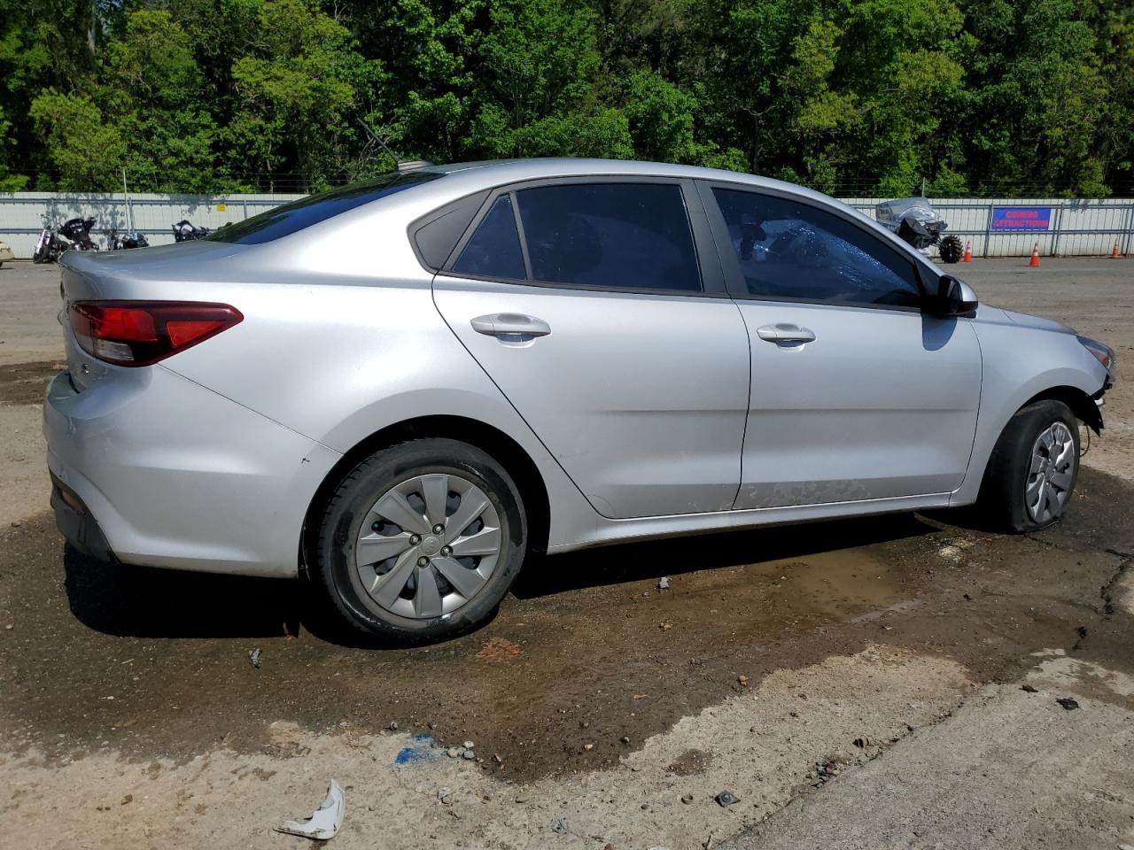 Lot #2047272952 2020 KIA RIO LX