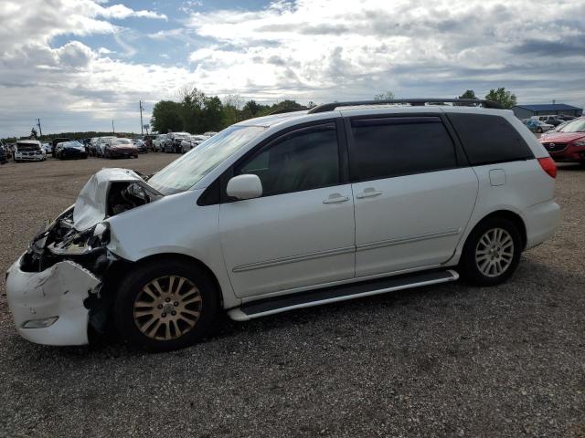 2010 Toyota Sienna XLE