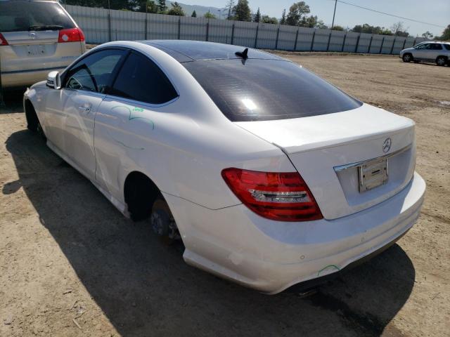 WDDGJ4HBXFG364909 Mercedes-Benz C 250
