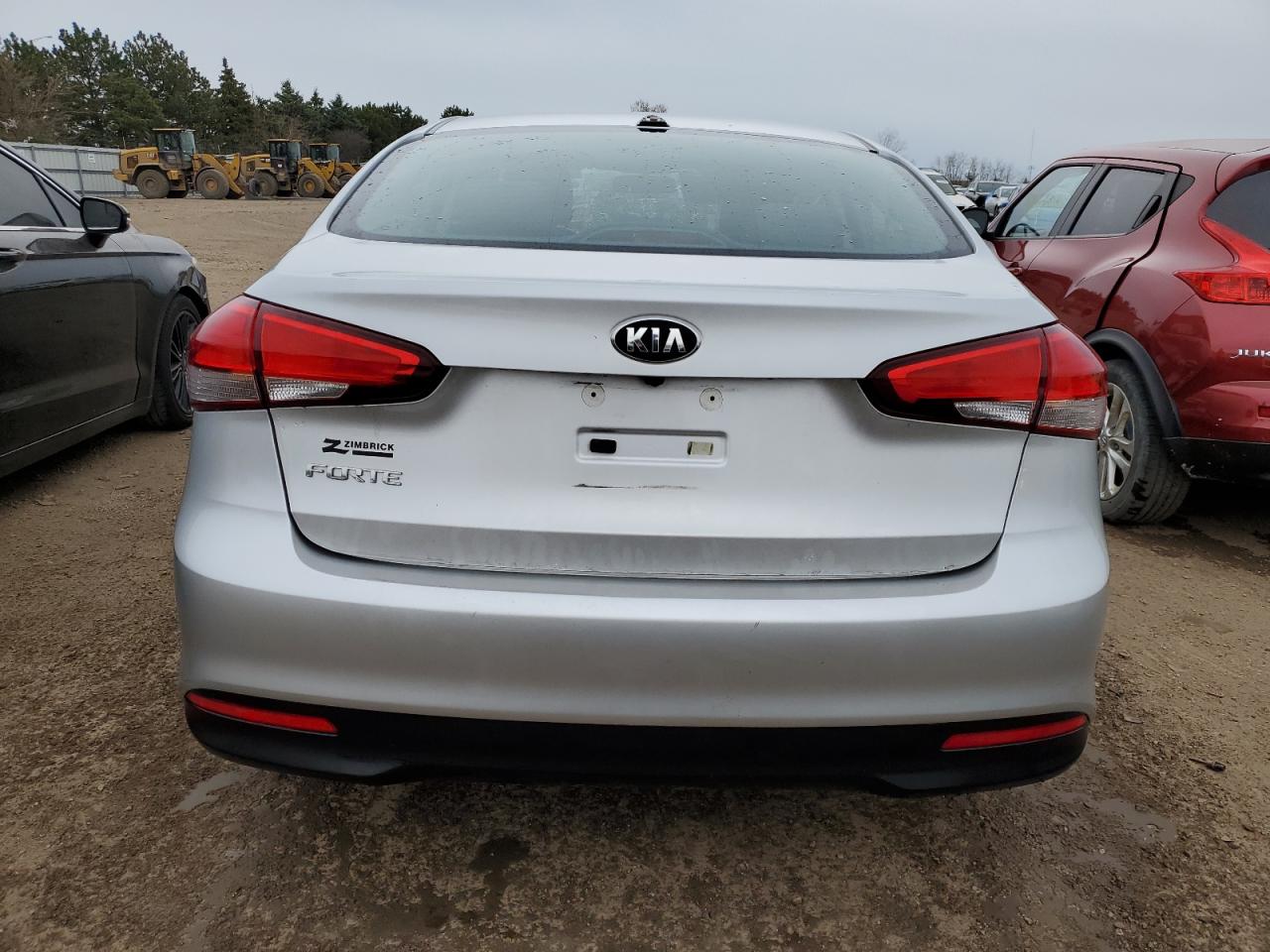 3KPFL4A74HE005919 2017 Kia Forte Lx