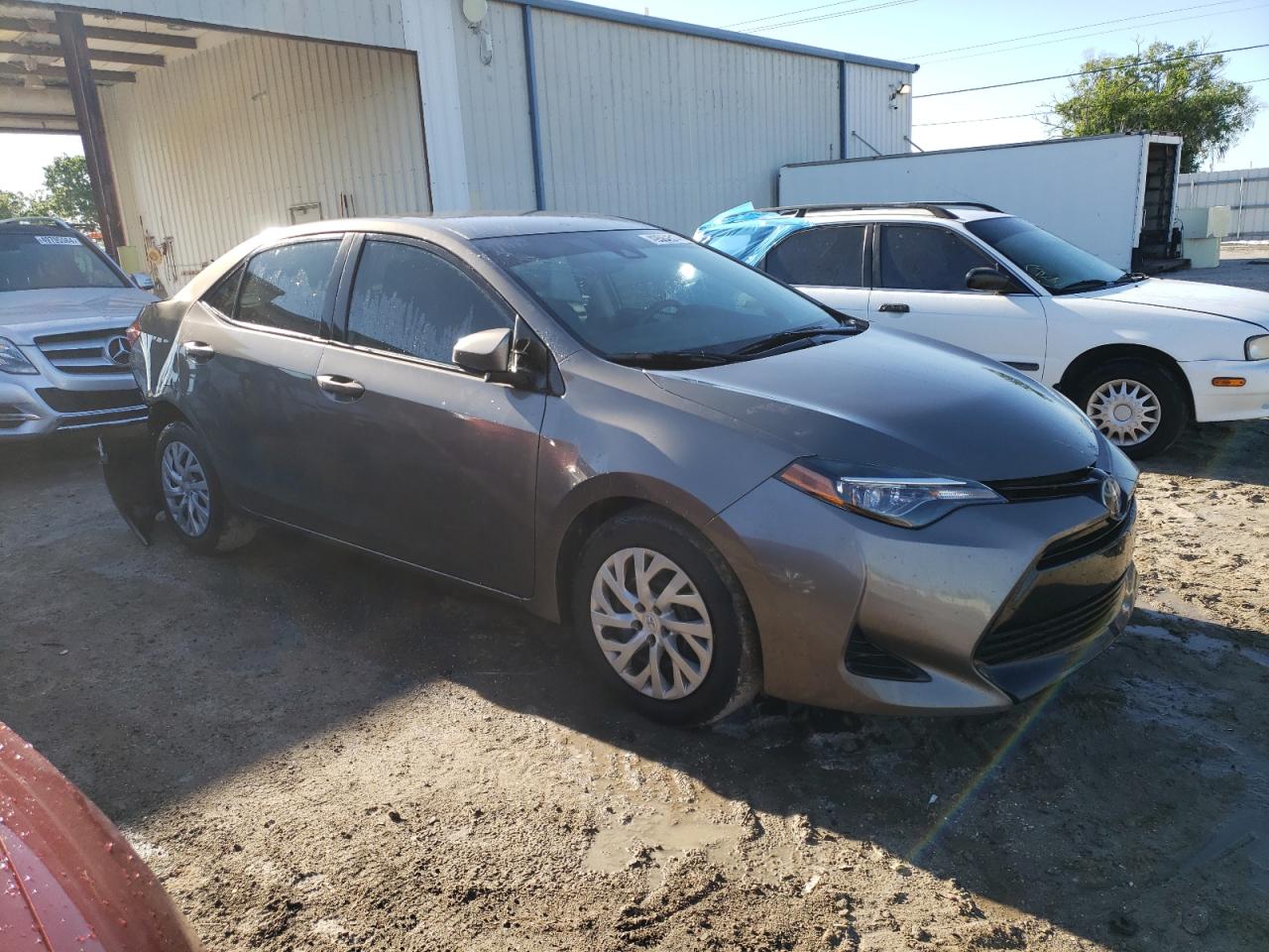 2T1BURHE8JC972843 TOYOTA COROLLA 2018