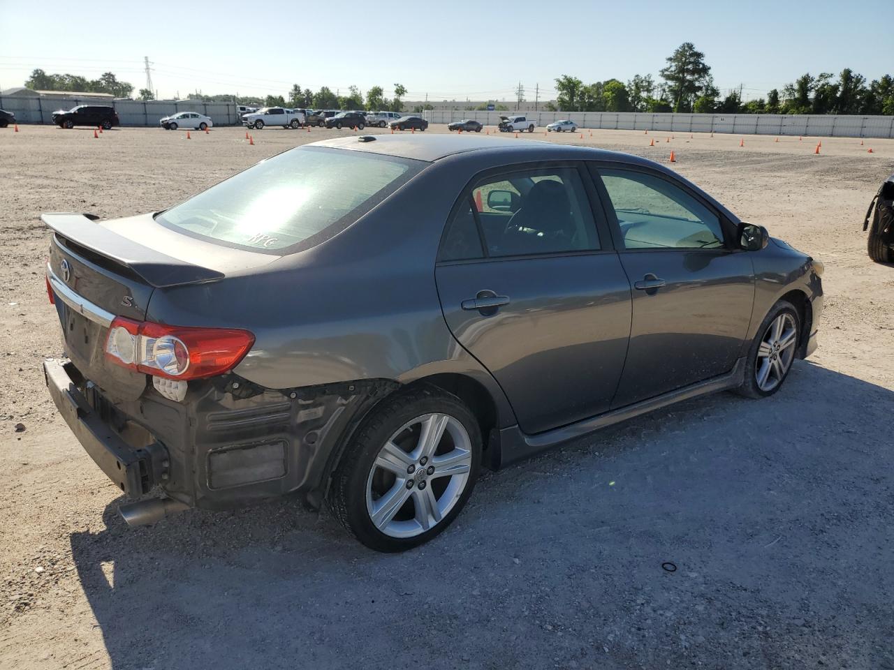 5YFBU4EE2DP096718 2013 Toyota Corolla Base