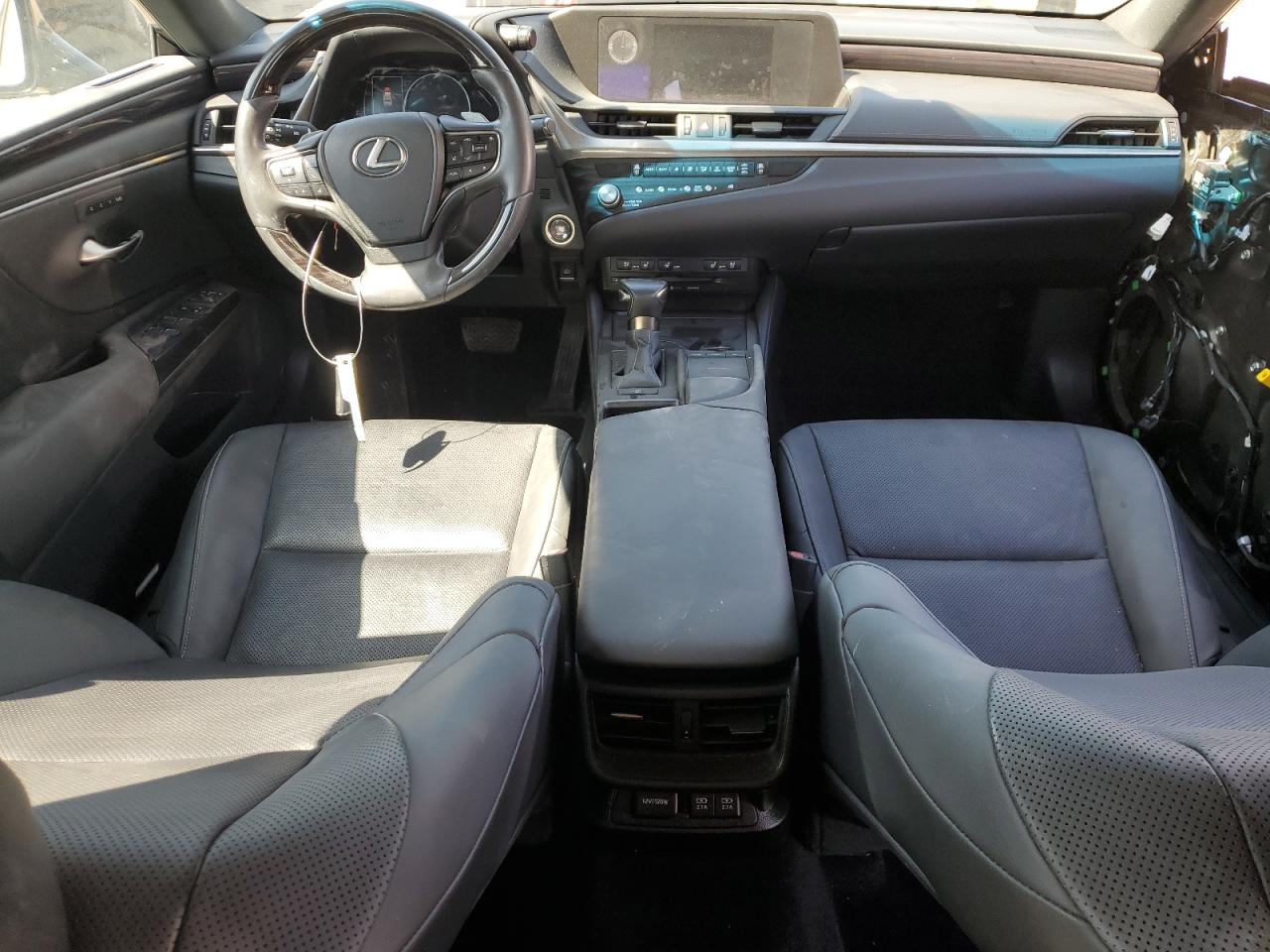 58AD11D12MU005338 2021 Lexus Es 250 Base