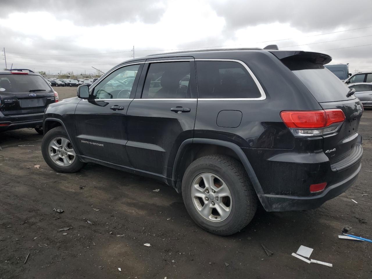 1C4RJFAG8FC215216 2015 Jeep Grand Cherokee Laredo
