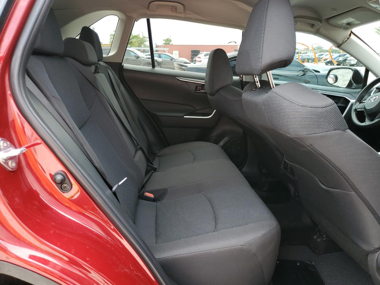 2T3H1RFV1RW318399 TOYOTA RAV4 2024