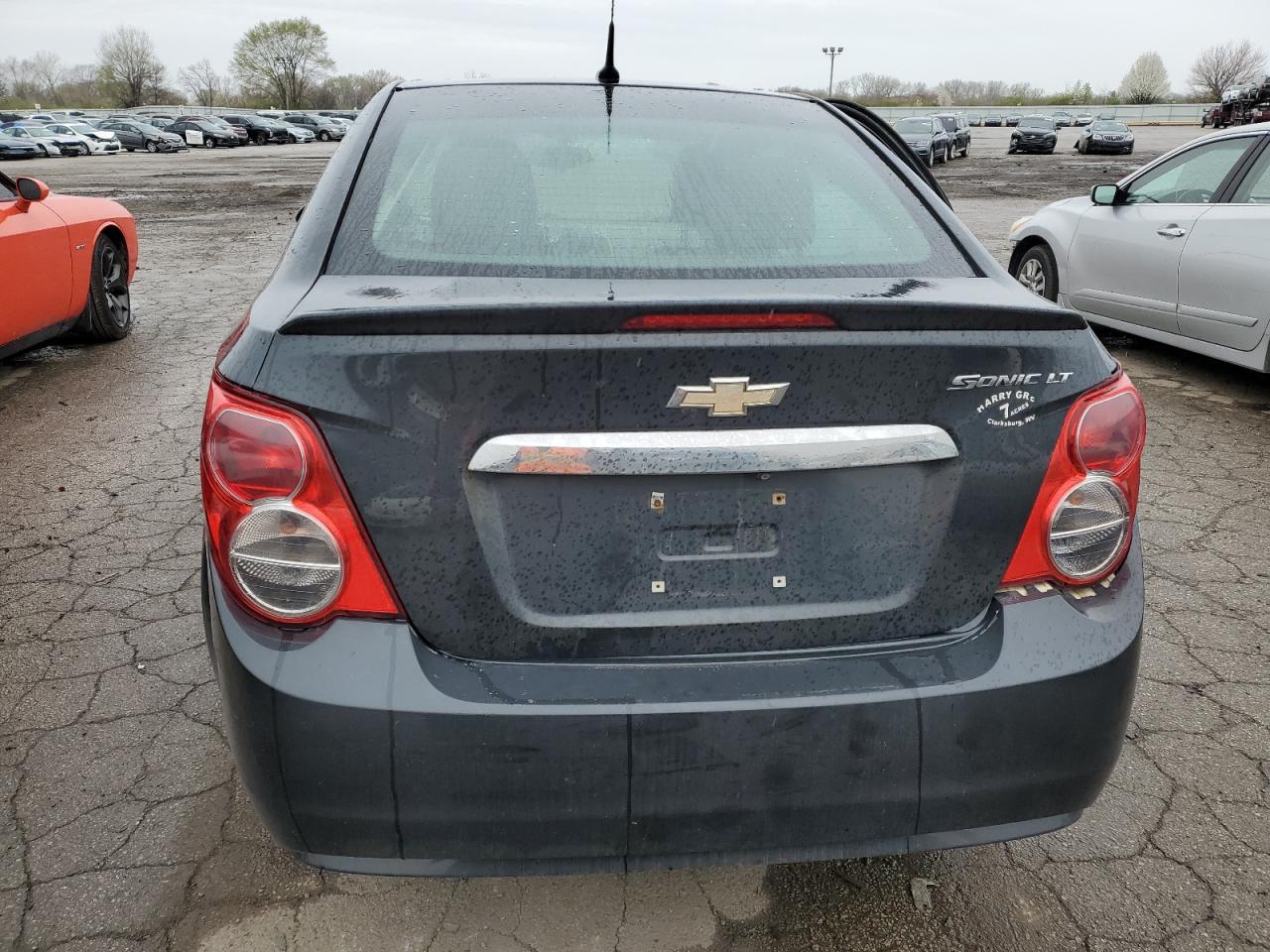 1G1JC5SH8E4219485 2014 Chevrolet Sonic Lt