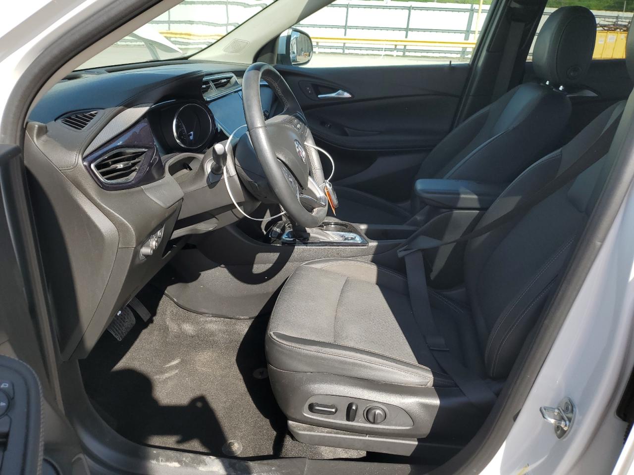 KL4MMBS28MB083441 2021 Buick Encore Gx Preferred