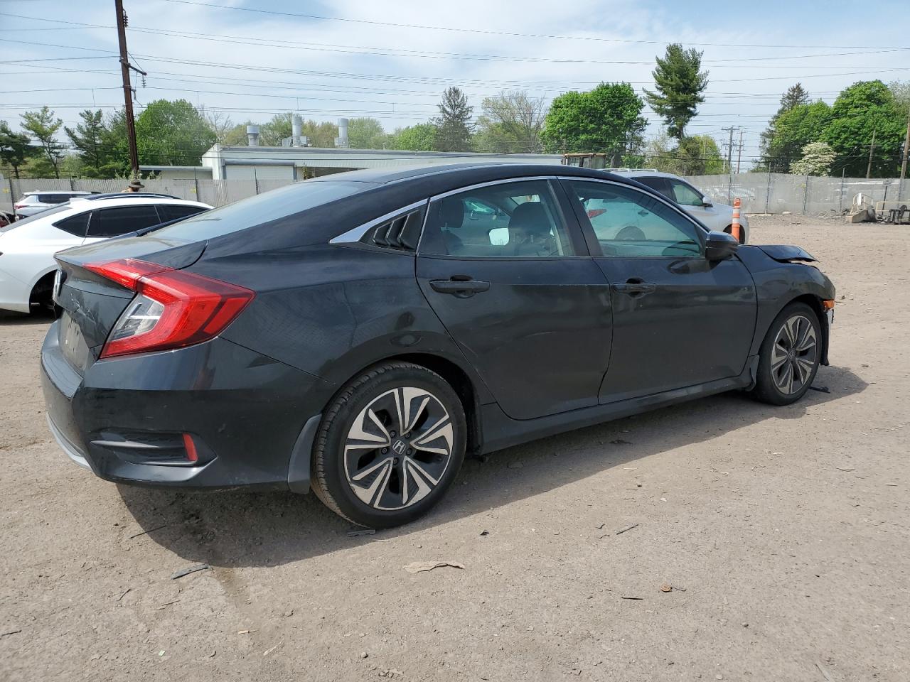 2HGFC2F67KH559604 2019 Honda Civic Lx