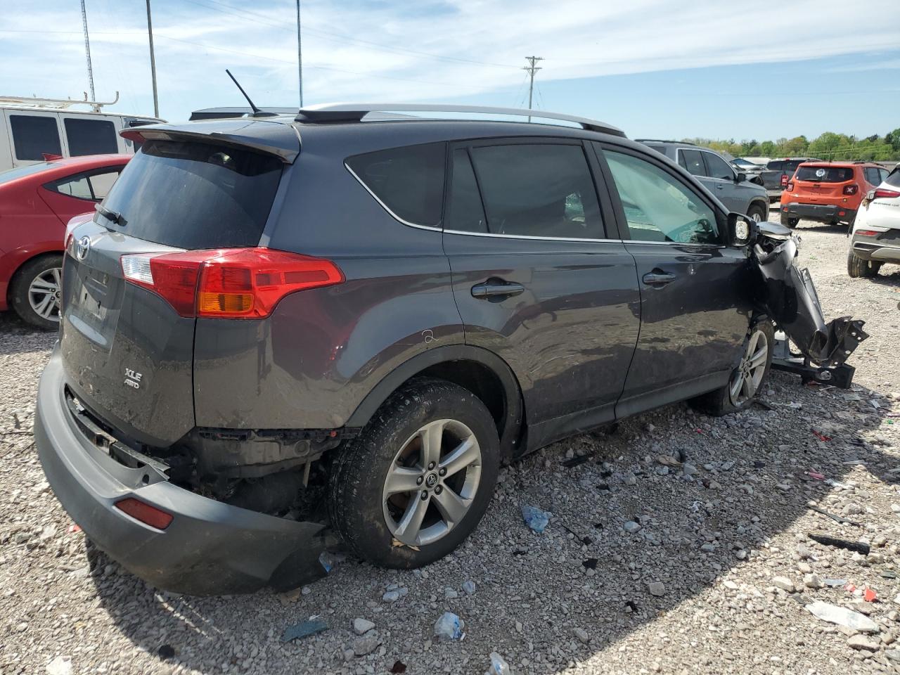 2015 Toyota Rav4 Xle vin: 2T3RFREV6FW406903