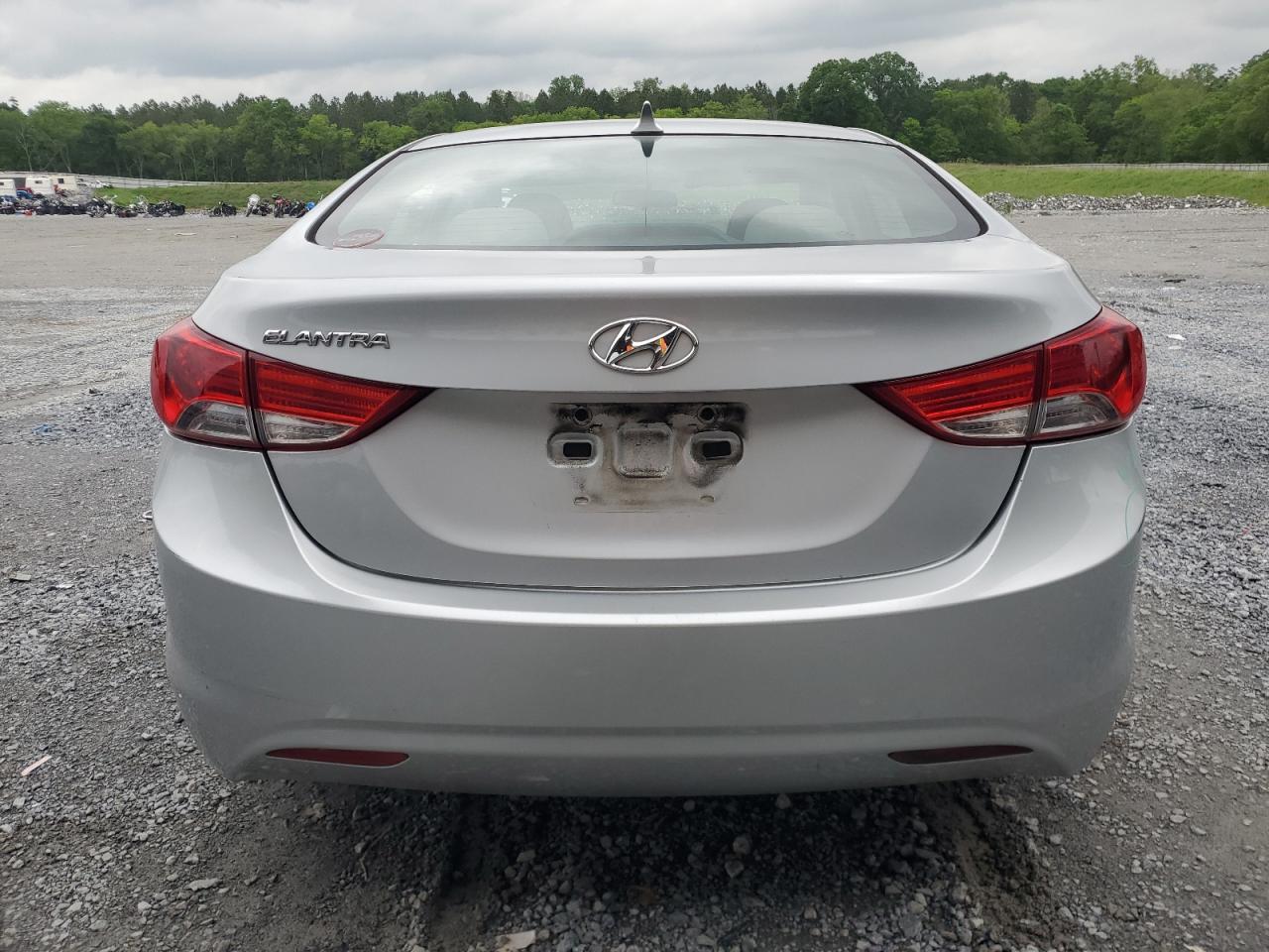 2013 Hyundai Elantra Gls vin: 5NPDH4AE0DH396984